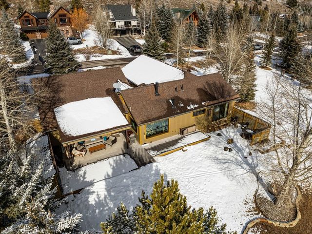 2710 Little Coyote Road, Big Sky, MT 59716
