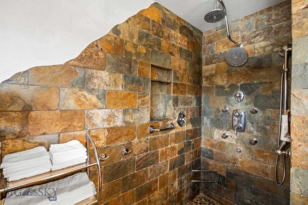 2710 Little Coyote Road, Big Sky, MT 59716 photo 40