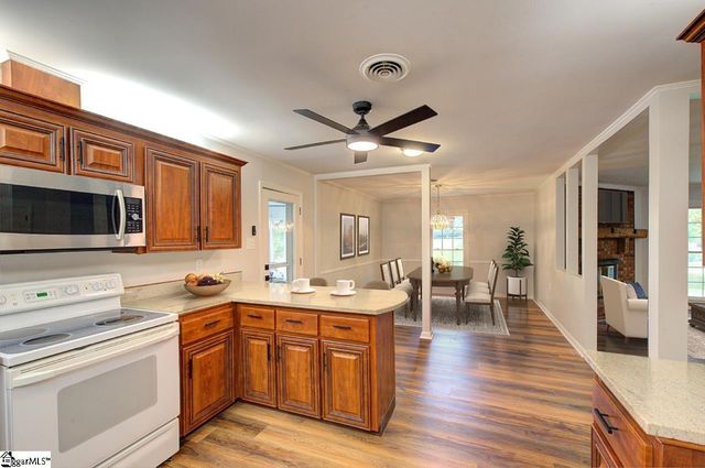 149 Cook Road, Roebuck, SC 29376