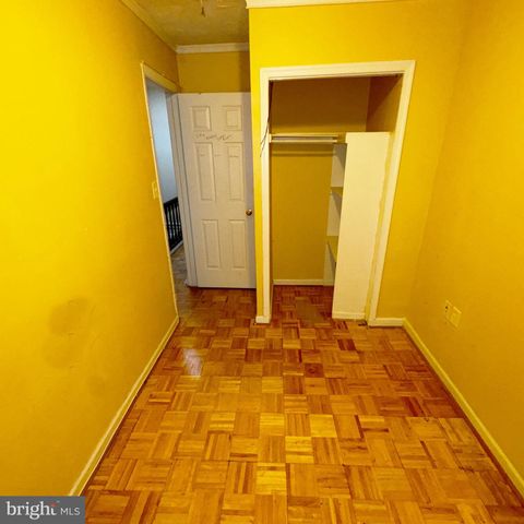 2618 E OLIVER ST, Baltimore, MD 21213