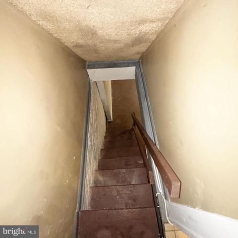 2618 E OLIVER ST, Baltimore, MD 21213