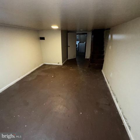 2618 E OLIVER ST, Baltimore, MD 21213