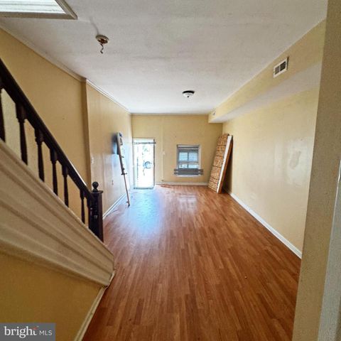 2618 E OLIVER ST, Baltimore, MD 21213