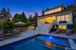 6952 96th Avenue SE, Mercer Island, WA 98040