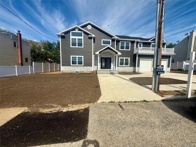 139 Miller Avenue, Amityville, NY 11701