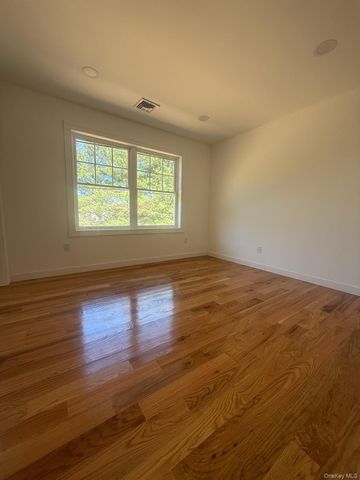 139 Miller Avenue, Amityville, NY 11701