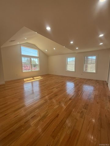 139 Miller Avenue, Amityville, NY 11701
