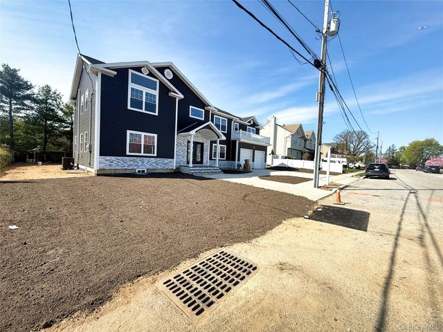 139 Miller Avenue, Amityville, NY 11701