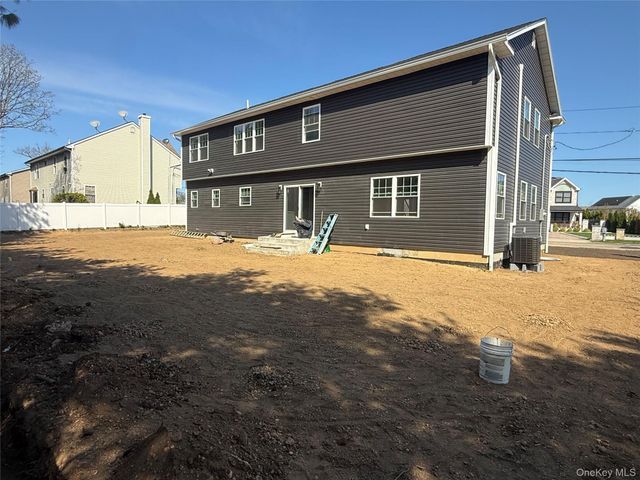 139 Miller Avenue, Amityville, NY 11701