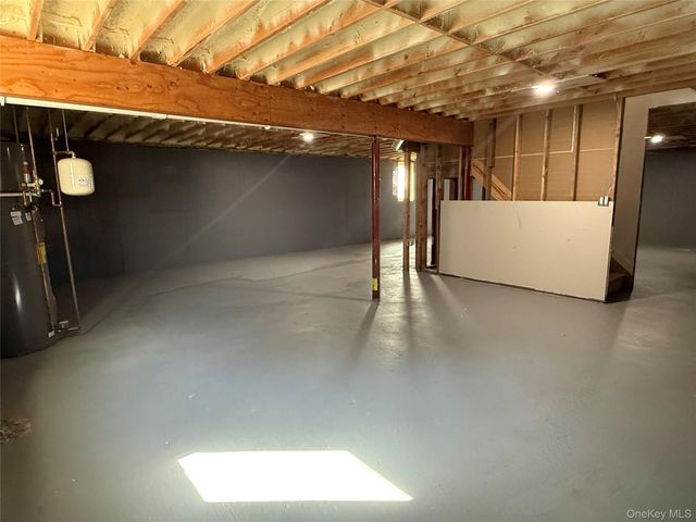 139 Miller Avenue, Amityville, NY 11701