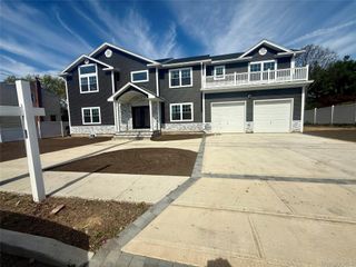 139 Miller Avenue, Amityville, NY 11701
