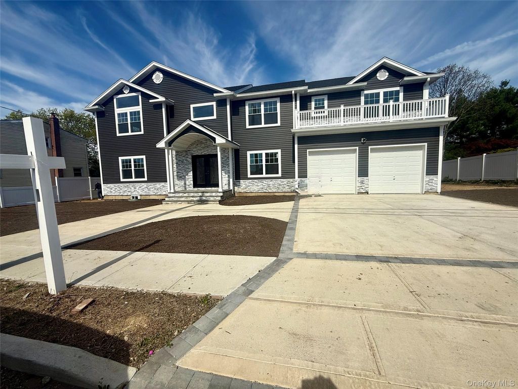 139 Miller Avenue, Amityville, NY 11701