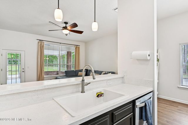 1275 WHISPERING PINES Road, St. Johns, FL 32259