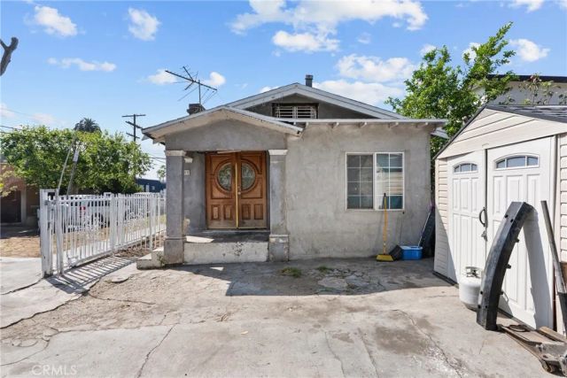 1500 W 59th Place, Los Angeles, CA 90047