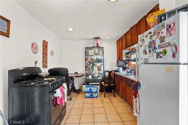 1500 W 59th Place, Los Angeles, CA 90047