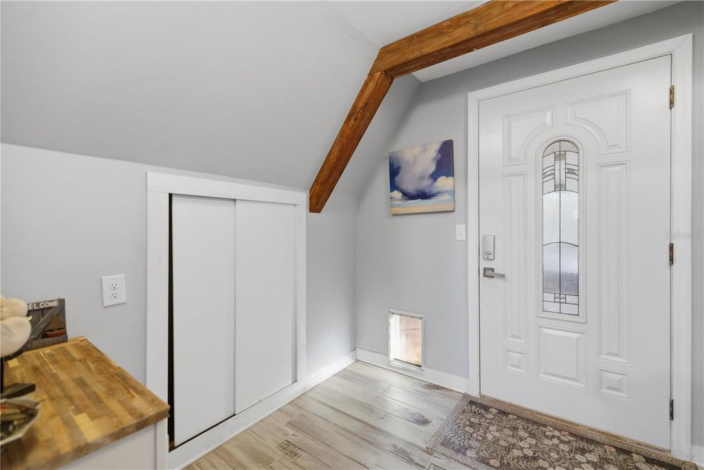 Image 13 of property listing at 118 DRIFTWOOD LANE, Georgetown, FL 32139