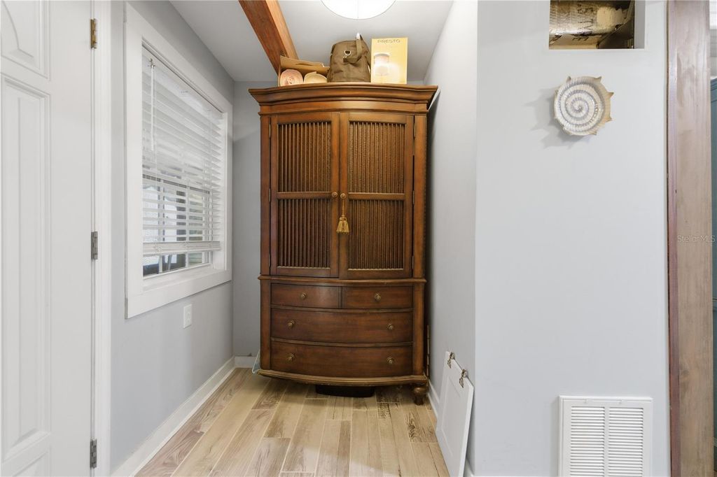 Image 14 of property listing at 118 DRIFTWOOD LANE, Georgetown, FL 32139