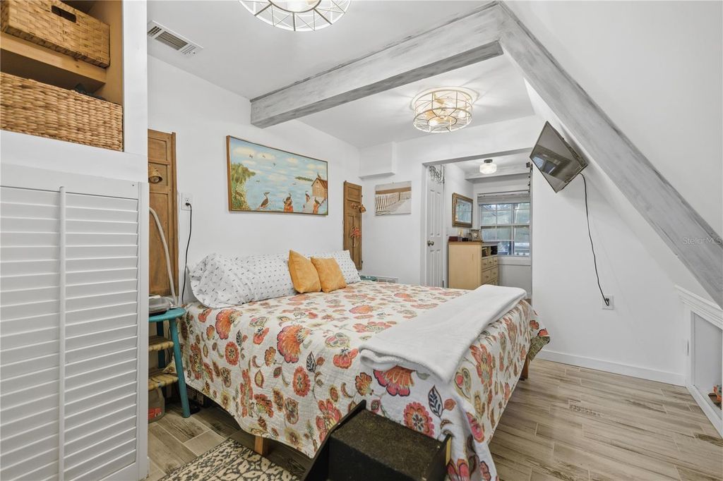 Image 19 of property listing at 118 DRIFTWOOD LANE, Georgetown, FL 32139