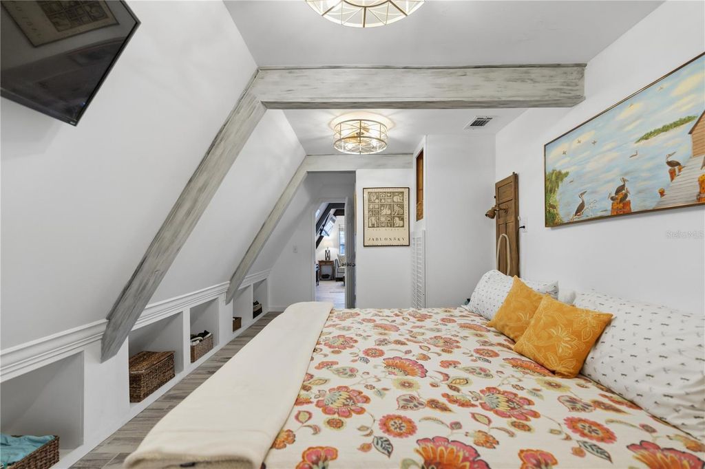 Image 21 of property listing at 118 DRIFTWOOD LANE, Georgetown, FL 32139