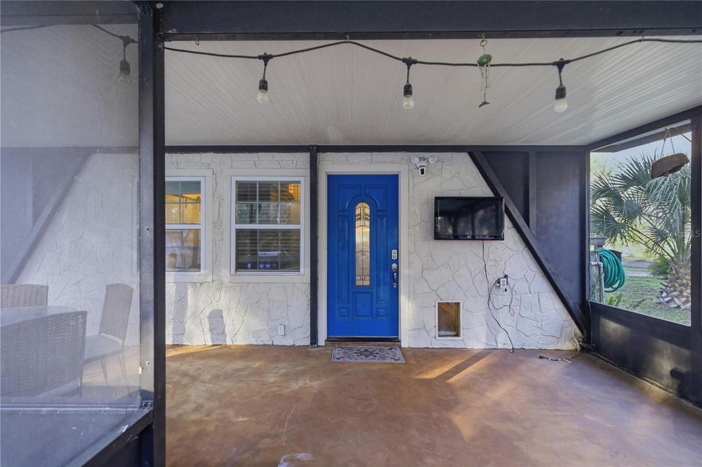 Image 36 of property listing at 118 DRIFTWOOD LANE, Georgetown, FL 32139