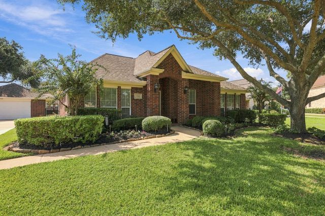 33211 Woodton Court, Weston Lakes, TX 77441