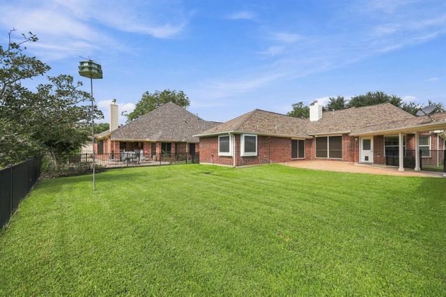 33211 Woodton Court, Weston Lakes, TX 77441