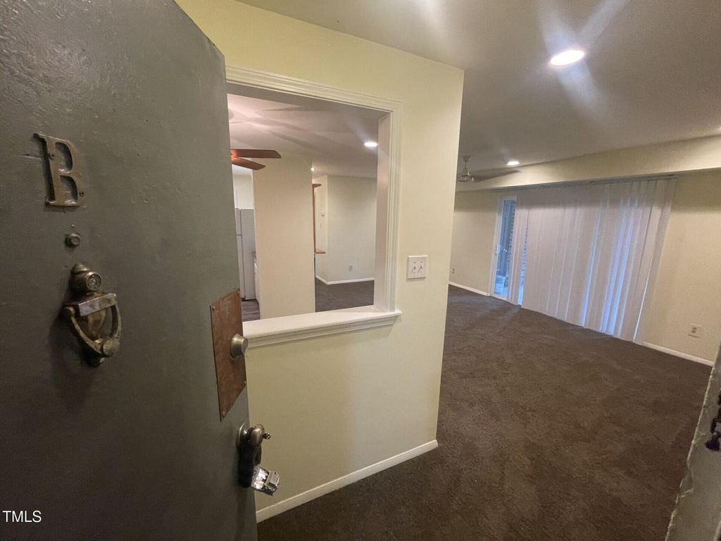 1208 Schaub Drive B, Raleigh, NC 27606