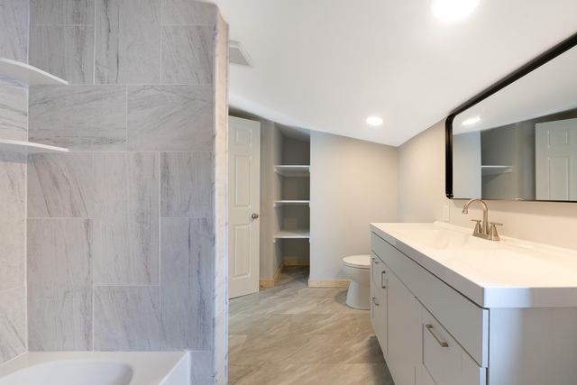 444 W Chadwick, Muskegon, MI 49445