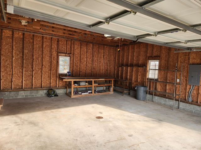 444 W Chadwick, Muskegon, MI 49445