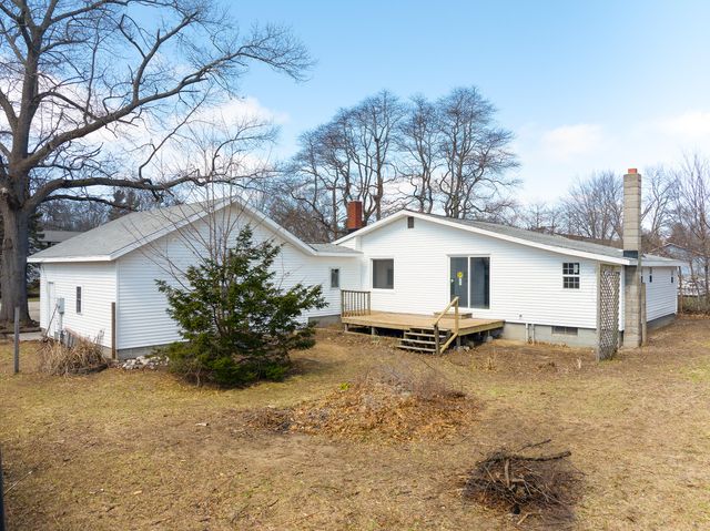 444 W Chadwick, Muskegon, MI 49445