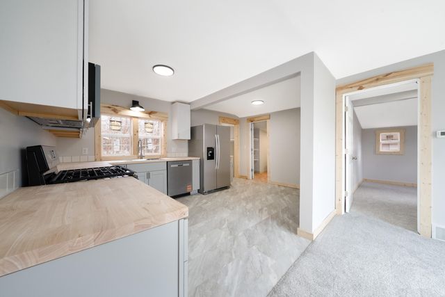 444 W Chadwick, Muskegon, MI 49445