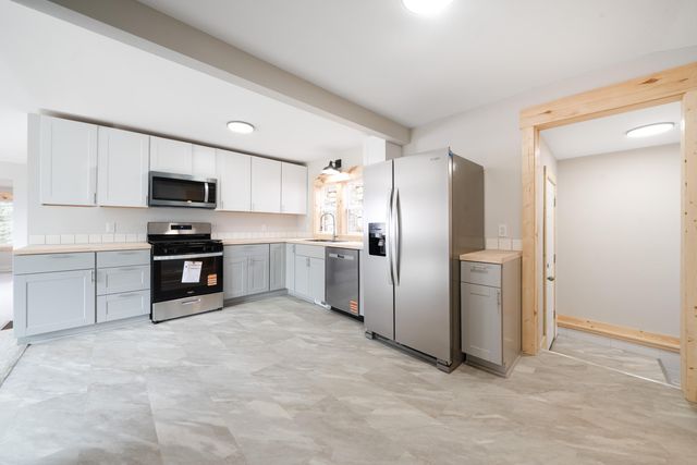 444 W Chadwick, Muskegon, MI 49445