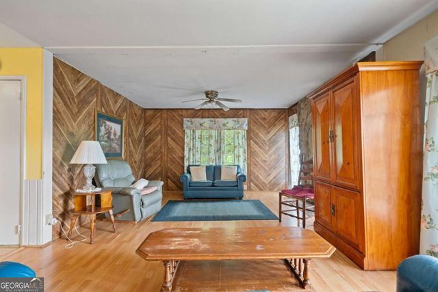 34 Duke Drive, Lawrenceville, GA 30046
