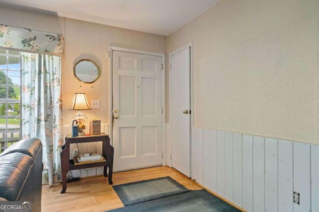 34 Duke Drive, Lawrenceville, GA 30046