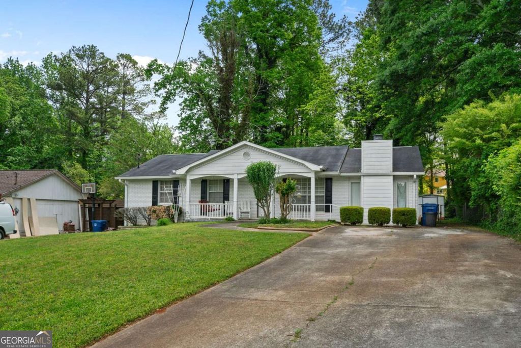 34 Duke Drive, Lawrenceville, GA 30046