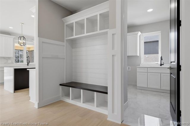 12020 Encore Court, Shelby Twp, MI 48315