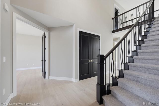 12020 Encore Court, Shelby Twp, MI 48315