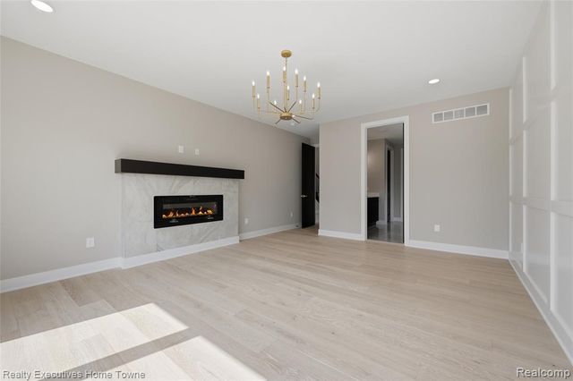 12020 Encore Court, Shelby Twp, MI 48315