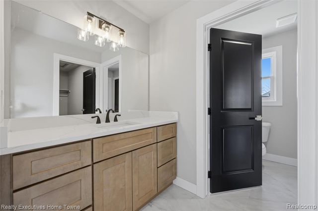 12020 Encore Court, Shelby Twp, MI 48315