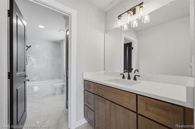 12020 Encore Court, Shelby Twp, MI 48315