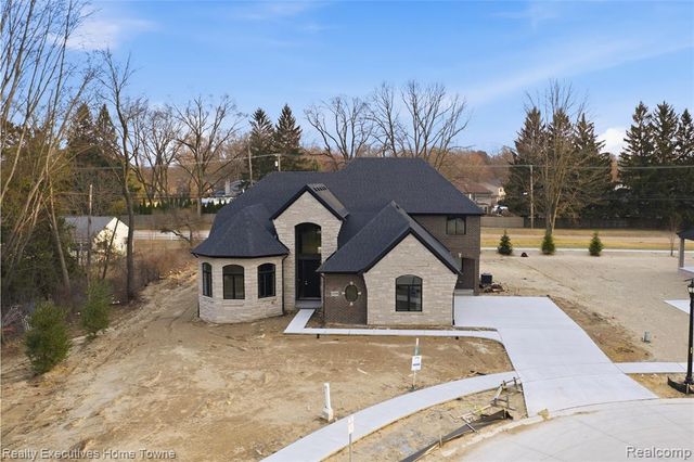 12020 Encore Court, Shelby Twp, MI 48315