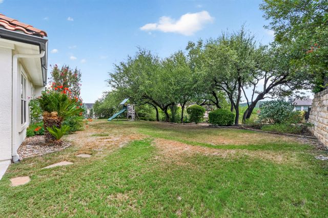 402 Aria DR, Austin, TX 78738