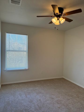 1221 Village Garden Drive, Azle, TX 76020