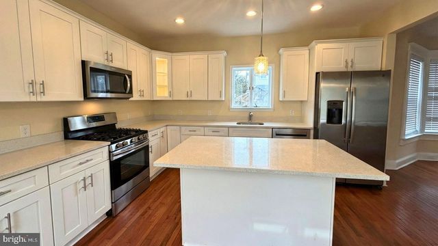 838 SMITH, Trenton, NJ 08611