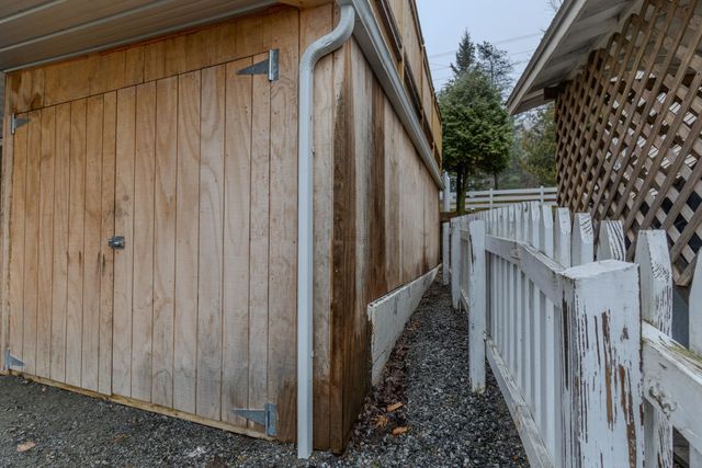 326 Glen Road, Newport City, VT 05855