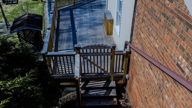 326 Glen Road, Newport City, VT 05855