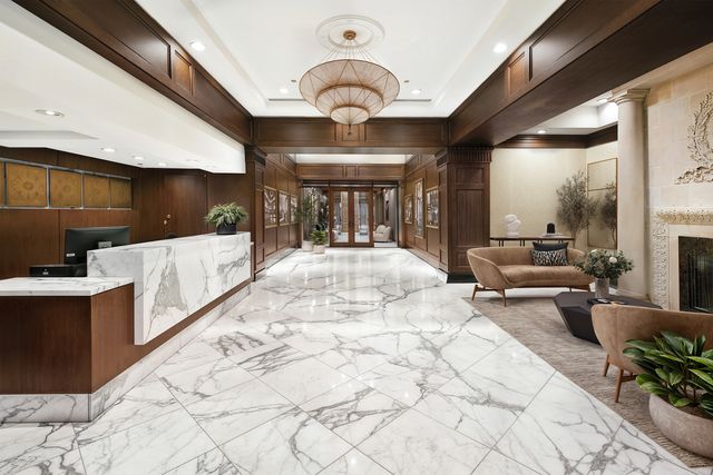 850 N Lake Shore Drive 1701, Chicago, IL 60611