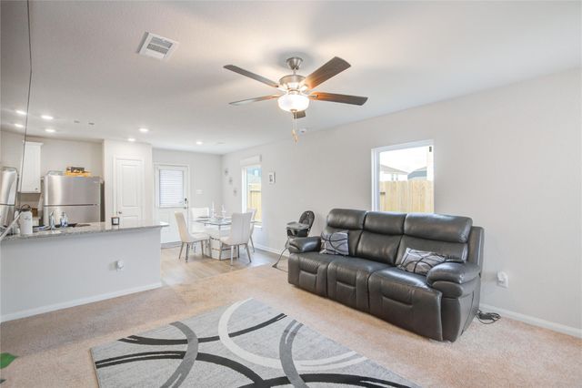 8007 Vanilla Orchid Drive, Houston, TX 77016
