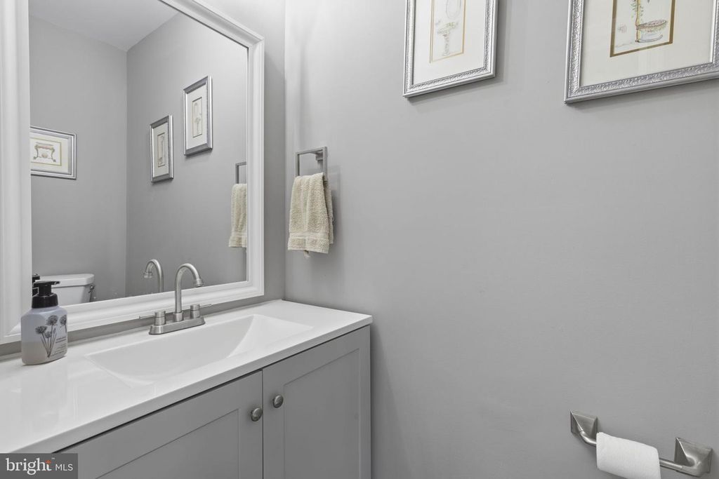 Image 14 of property listing at 505 FOSTER KNOLL DR, Joppa, MD 21085