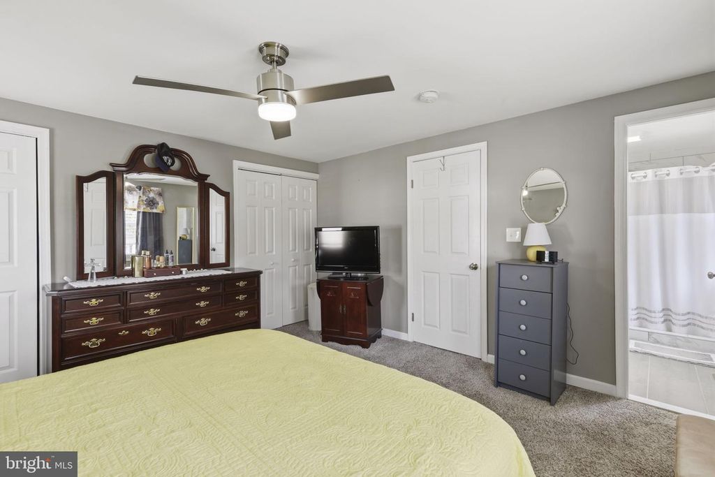 Image 18 of property listing at 505 FOSTER KNOLL DR, Joppa, MD 21085